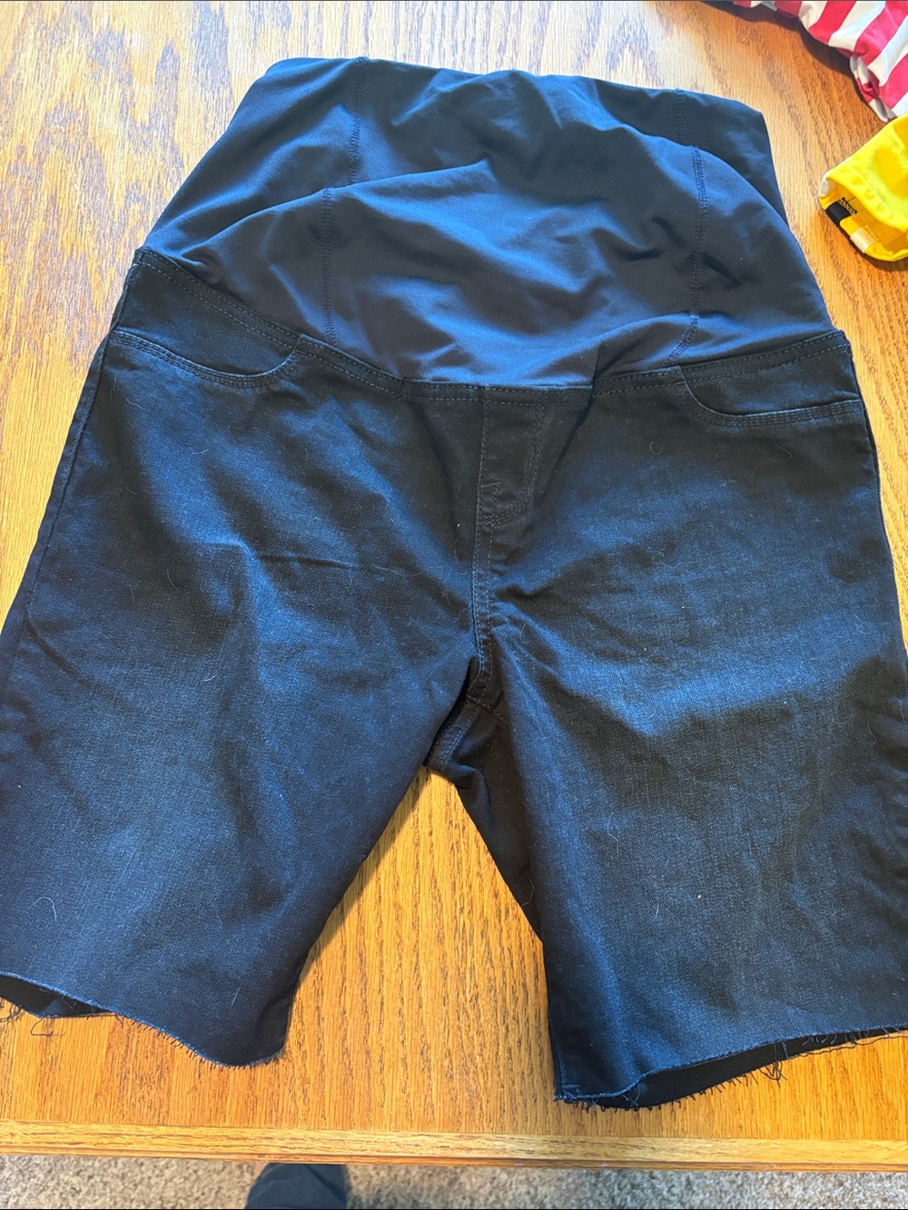 Maternity shorts